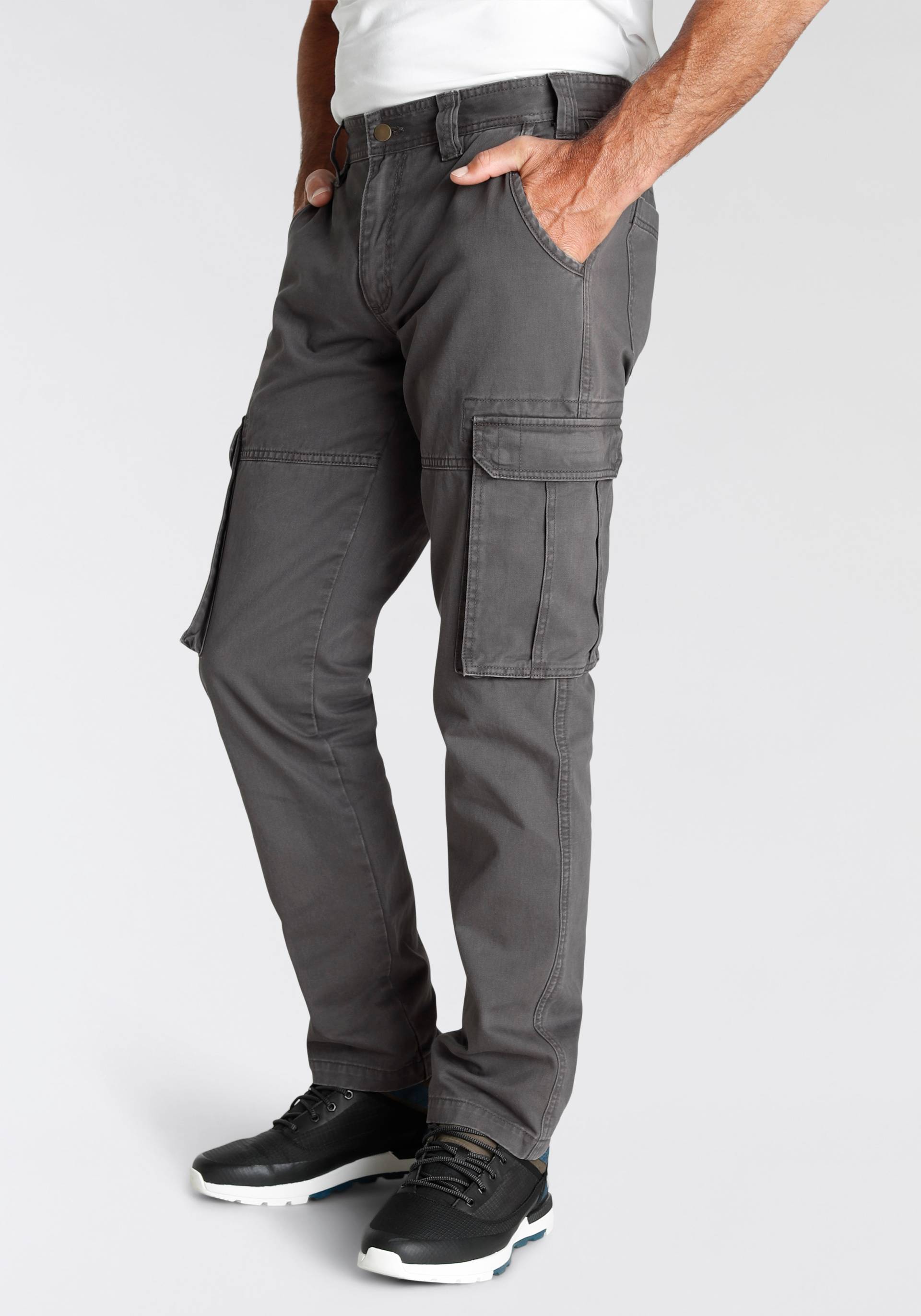 Man's World Cargohose, mit aufgesetzten Taschen von Man's World