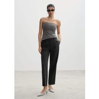 Gerade Bundfaltenhose Gerade Bundfaltenhose von Mango