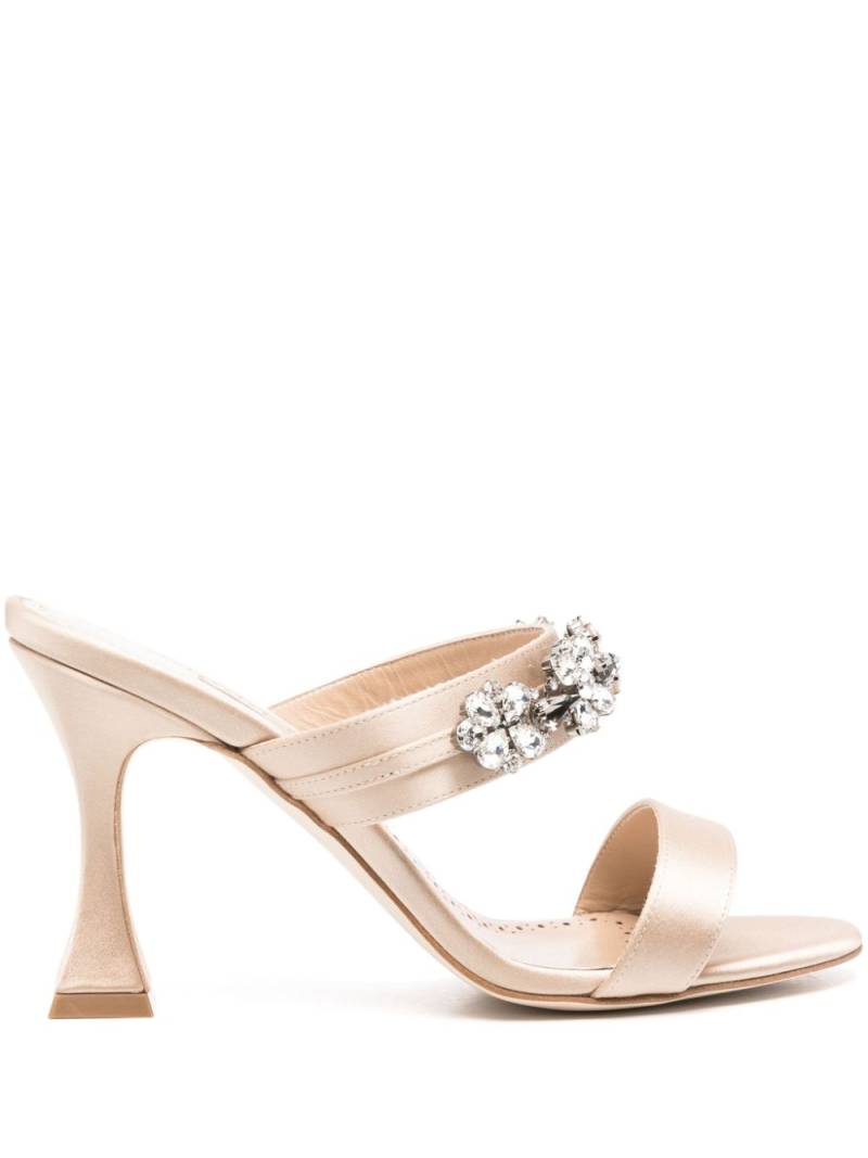 Manolo Blahnik Persan 90mm satin mules - Neutrals von Manolo Blahnik