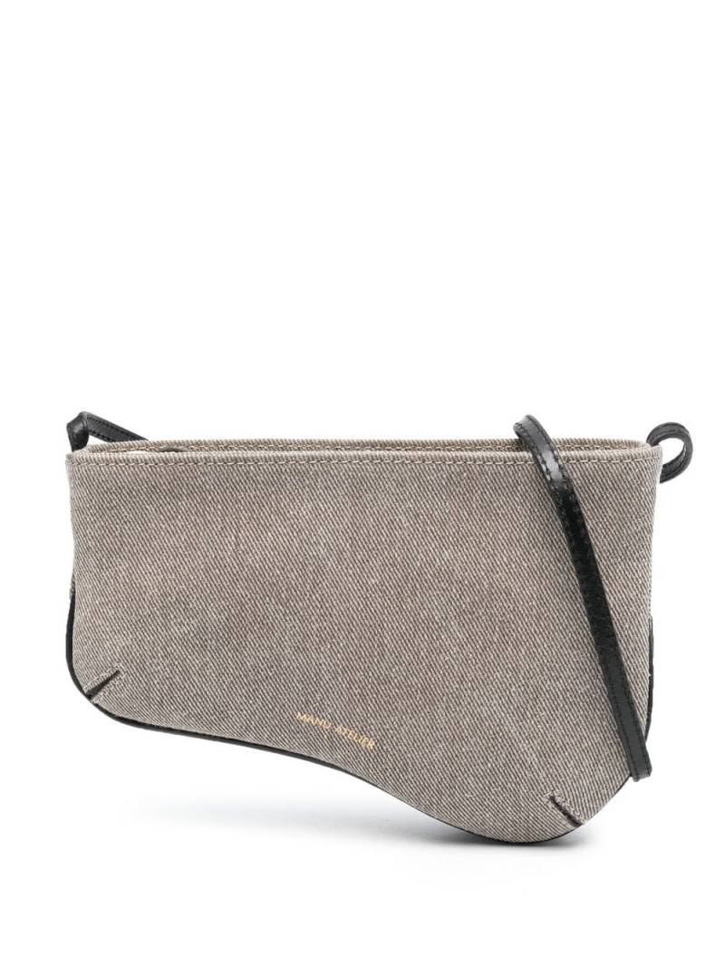 Manu Atelier Curve leather shoulder bag - Grey von Manu Atelier