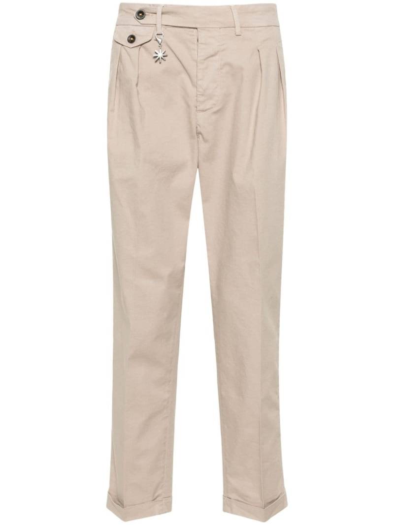 Manuel Ritz pleat-detail straight-leg trousers - Neutrals von Manuel Ritz