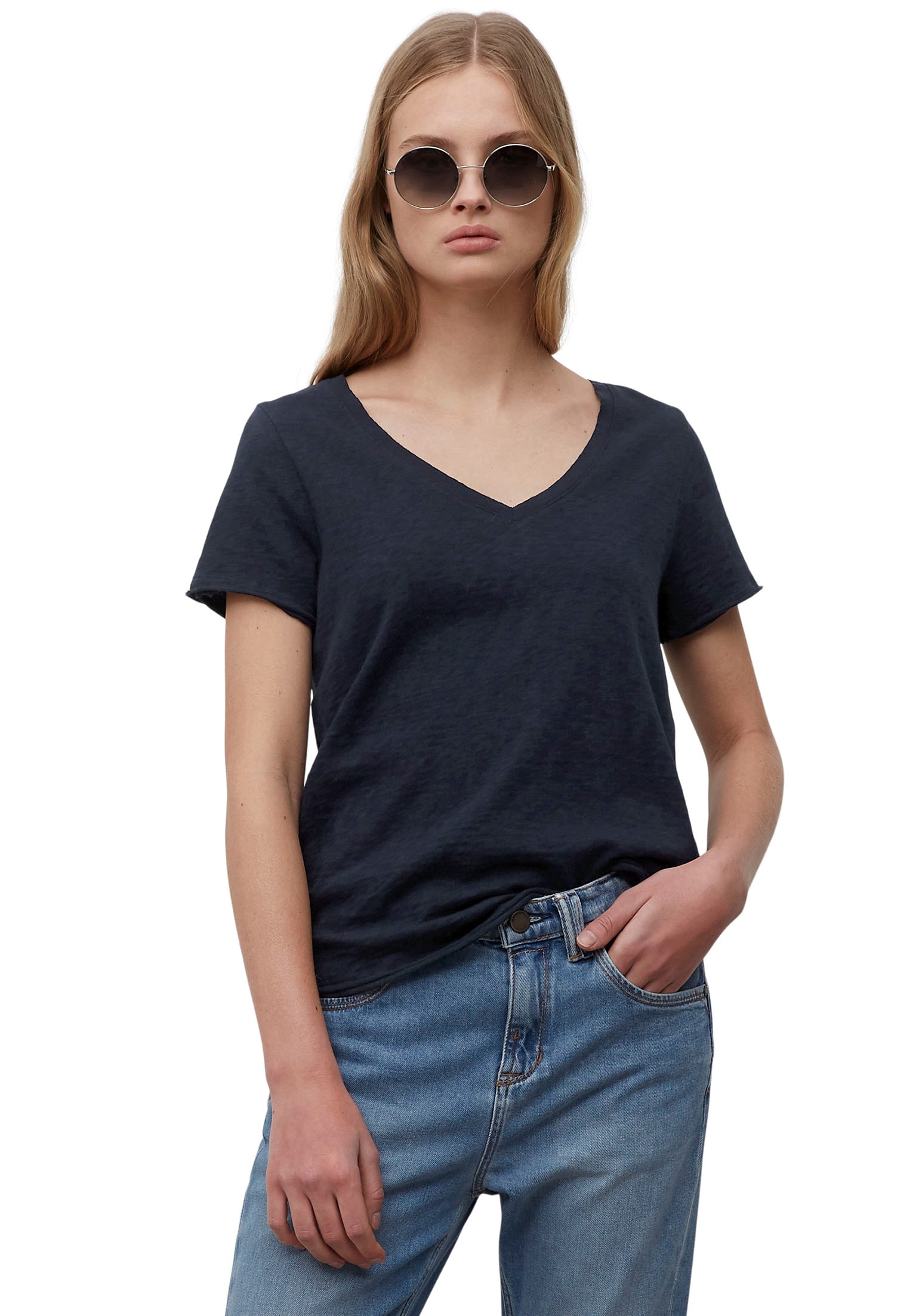 Marc O'Polo DENIM T-Shirt, mit abgerundetem V-Neck von Marc O'Polo DENIM