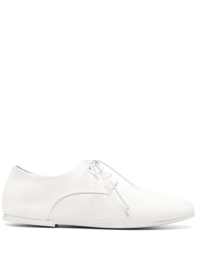 Marsèll pebbled leather lace-up oxfords - White von Marsèll