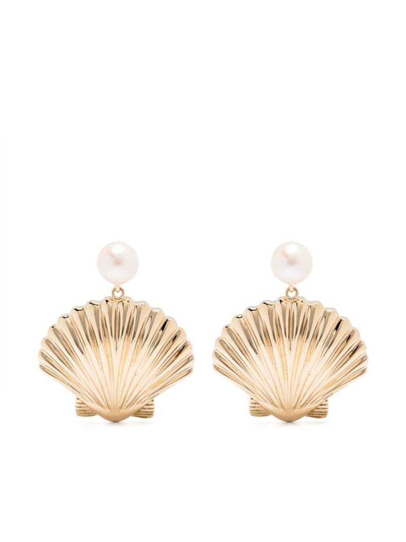 Mateo 14kt yellow gold Venus pearl shell earrings von Mateo