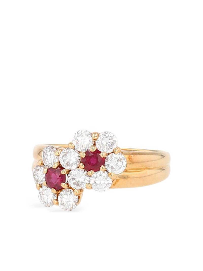 Mauboussin 1970s 18kt yellow gold ruby and diamond ring von Mauboussin