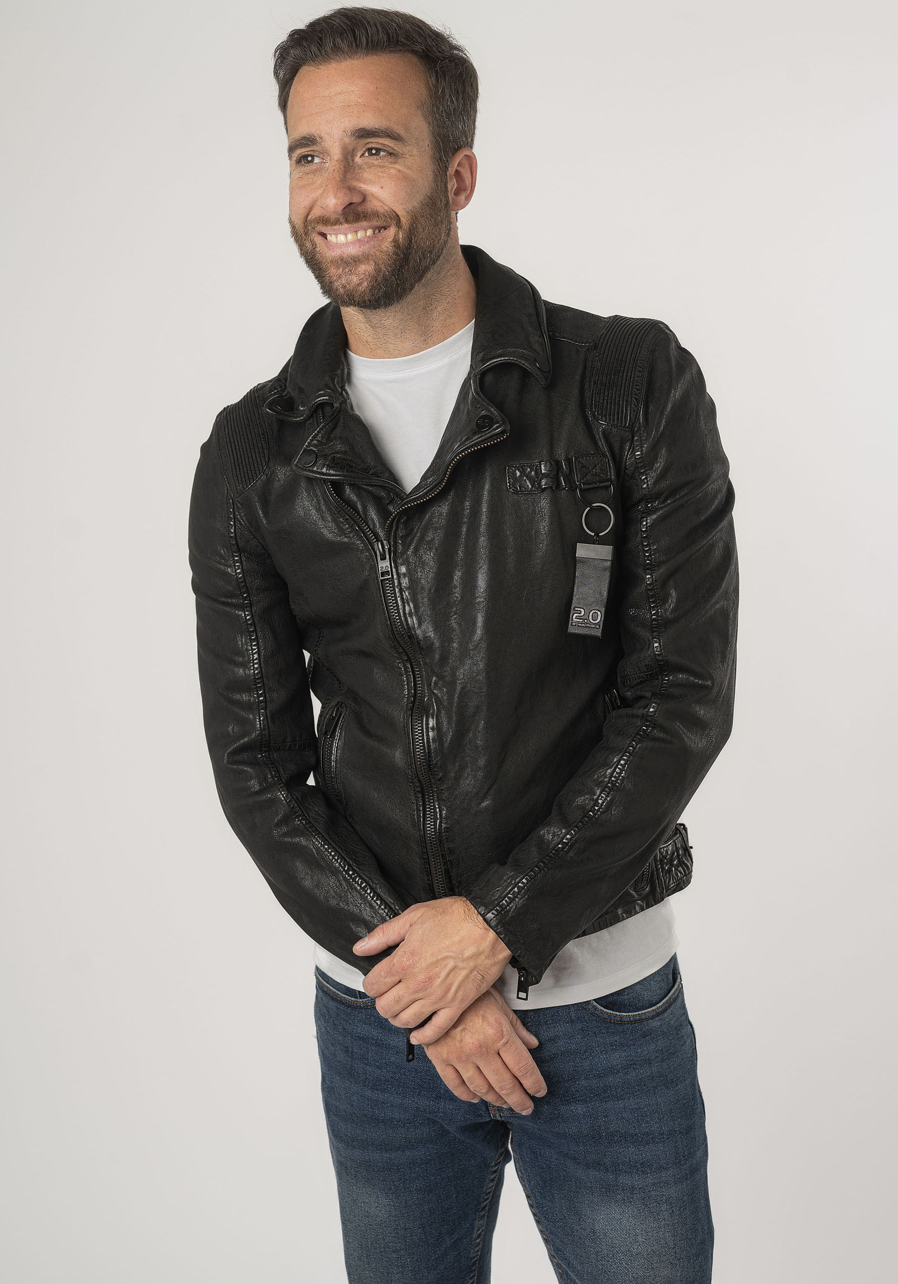 Mauritius Lederjacke »2Mferris«, mit Umlegekragen, mit Zippertaschen, mit dekorativer Steppung Mauritius Lederjacke »2Mferris«, mit Umlegekragen, mit Zippertaschen, mit dekorativer Steppung von Mauritius