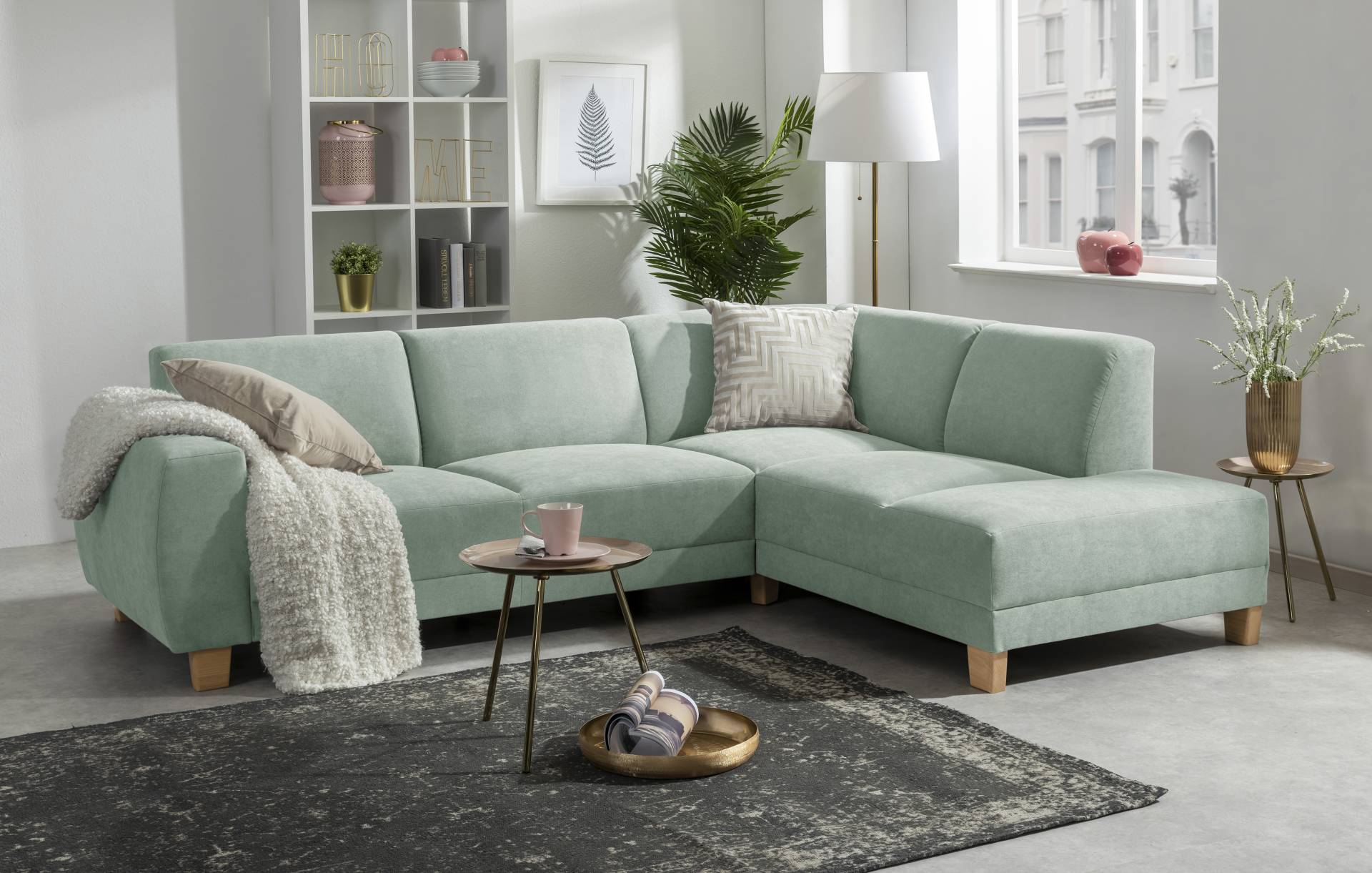 Max Winzer® Ecksofa »Blackpool modern, mittlere Sitzhärte mit hochwertiger Schaumpolsterung«, Lounge-Charakter durch niedrigen, leicht gewölbten Rücken von Max Winzer®