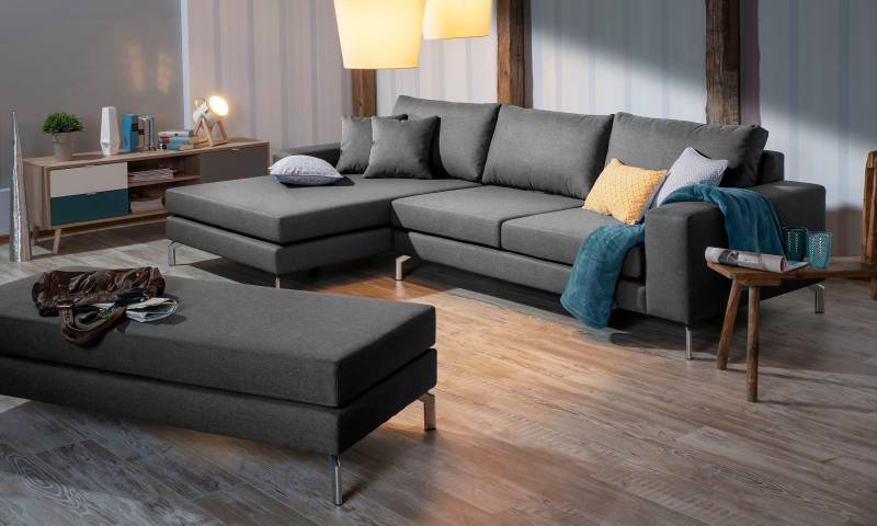 Max Winzer® Ecksofa »Flori guter Sitzkomfort, aktuelles Design, eleganter Chromfuss«, mit Longchair links oder rechts, inklusive Zierkissen von Max Winzer®