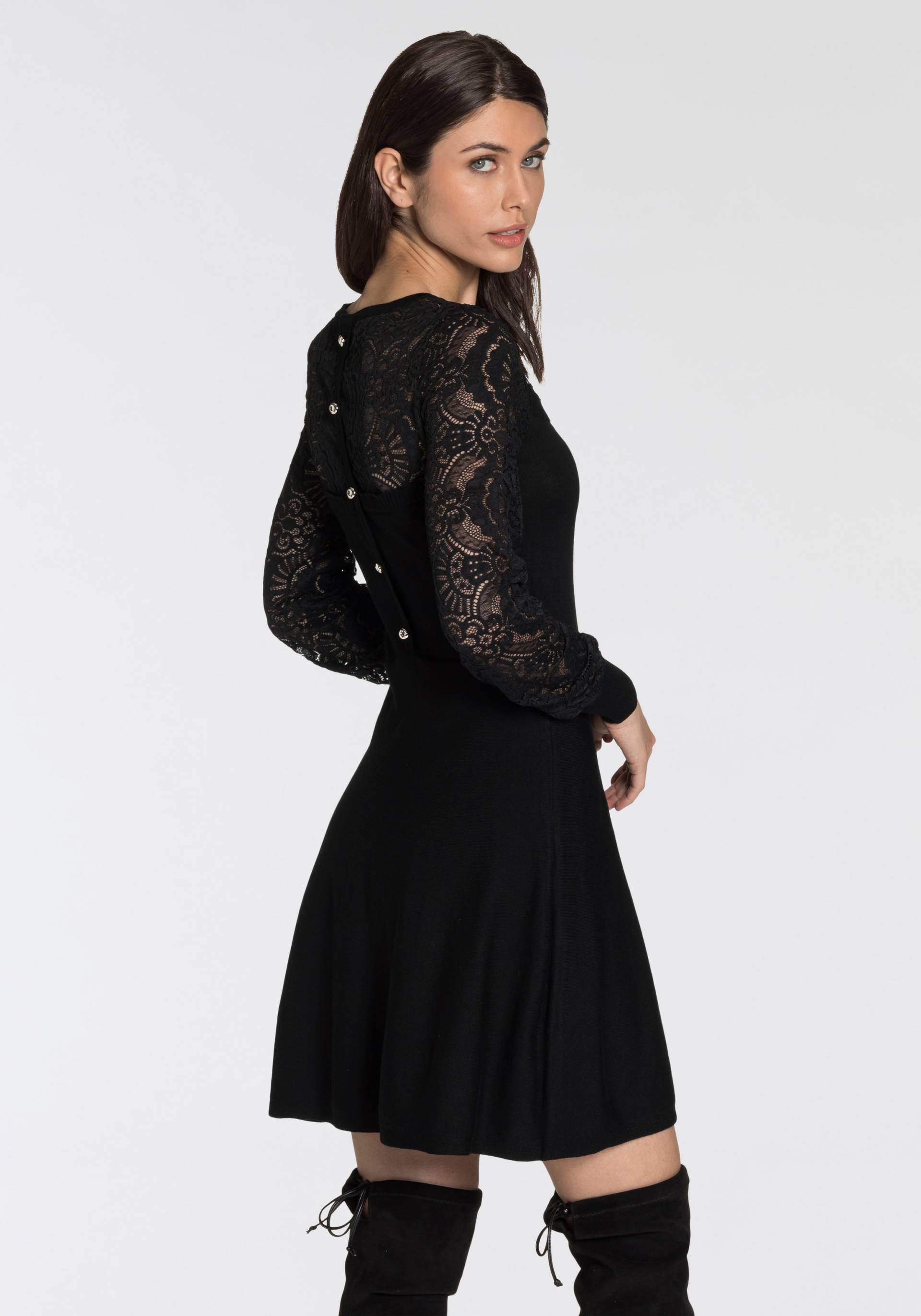 Melrose Strickkleid, für besondere Anlässe, kurzes Kleid, taillierter Schnitt Melrose Strickkleid, für besondere Anlässe, kurzes Kleid, taillierter Schnitt von Melrose