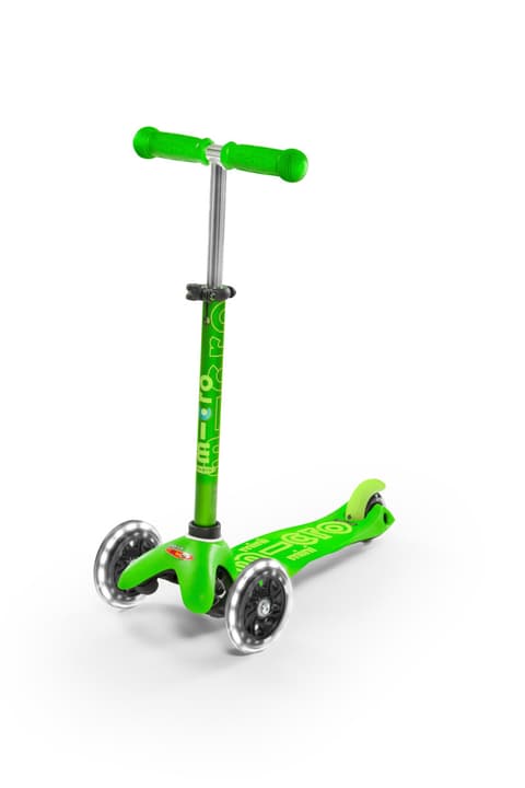 Micro Mini Deluxe LED Scooter von Micro