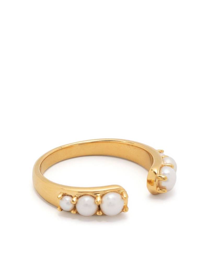 Missoma x Harris Reed Openness pearl ring - Gold von Missoma