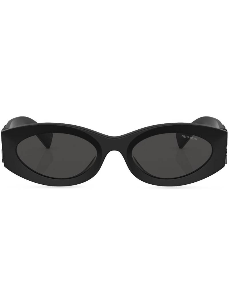 Miu Miu Eyewear Miu Glimpse oval-frame sunglasses - Black von Miu Miu Eyewear