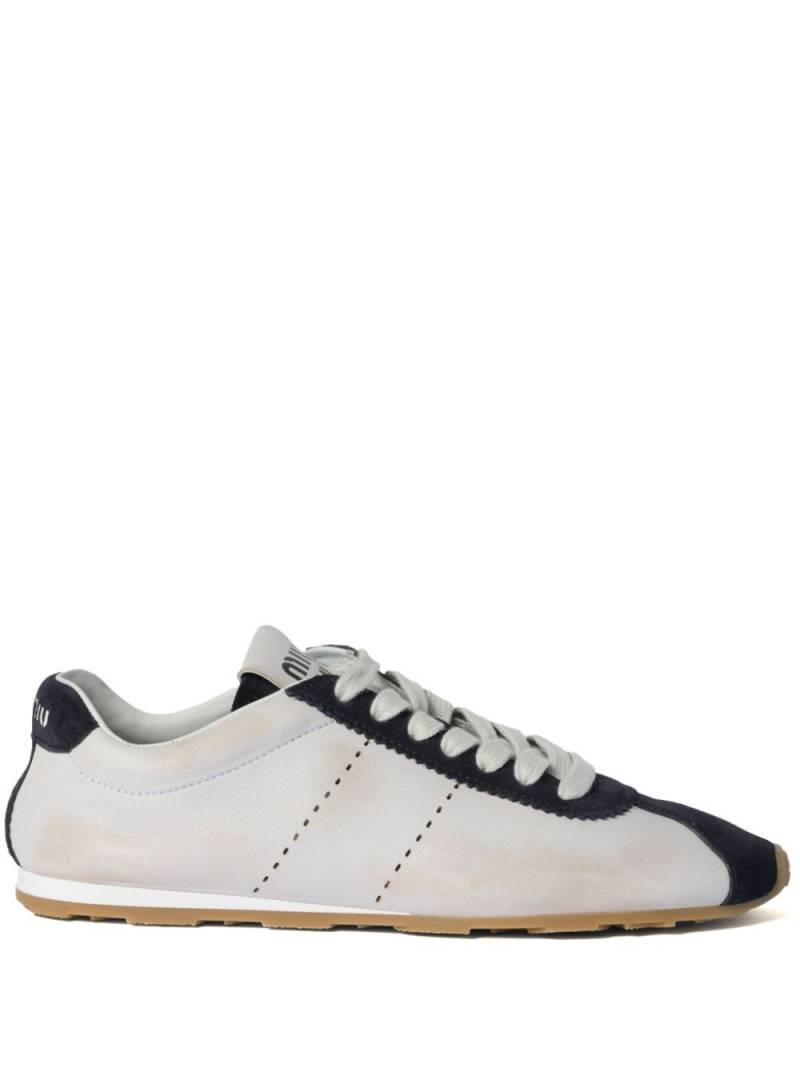 Miu Miu Plume sneakers - White von Miu Miu