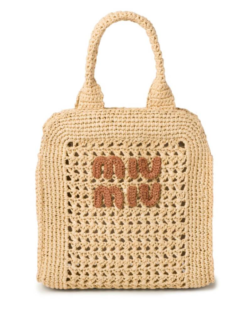 Miu Miu crochet raffia tote bag - Neutrals von Miu Miu