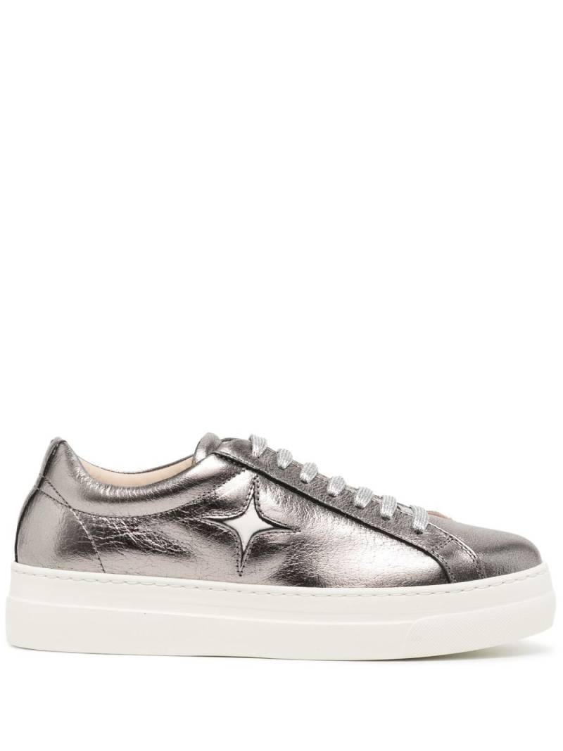 Moma x Madison Maison low-top sneakers - Silver von Moma