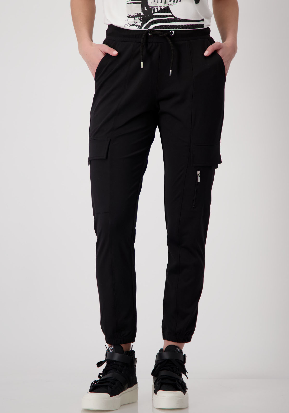 Monari Jogger Pants, mit aufgesetzten Taschen von Monari