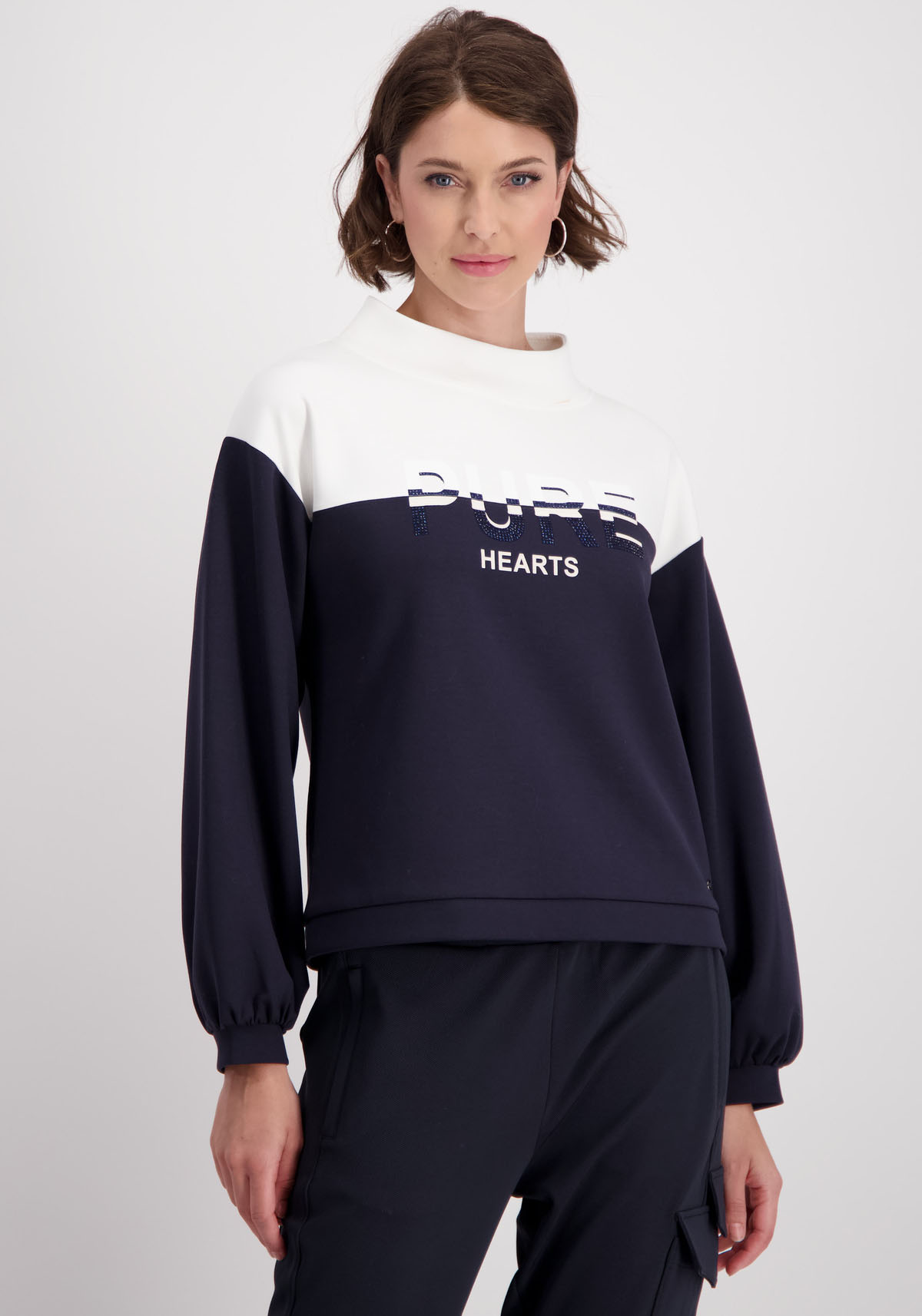 Monari Sweatshirt, mit Schriftzug und Glitzersteinchen von Monari