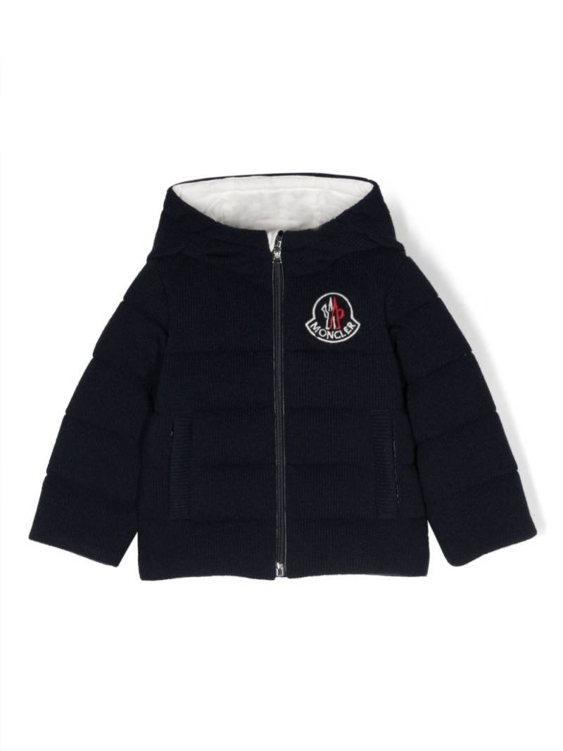 Moncler Enfant logo-patch padded jacket - Blue von Moncler Enfant