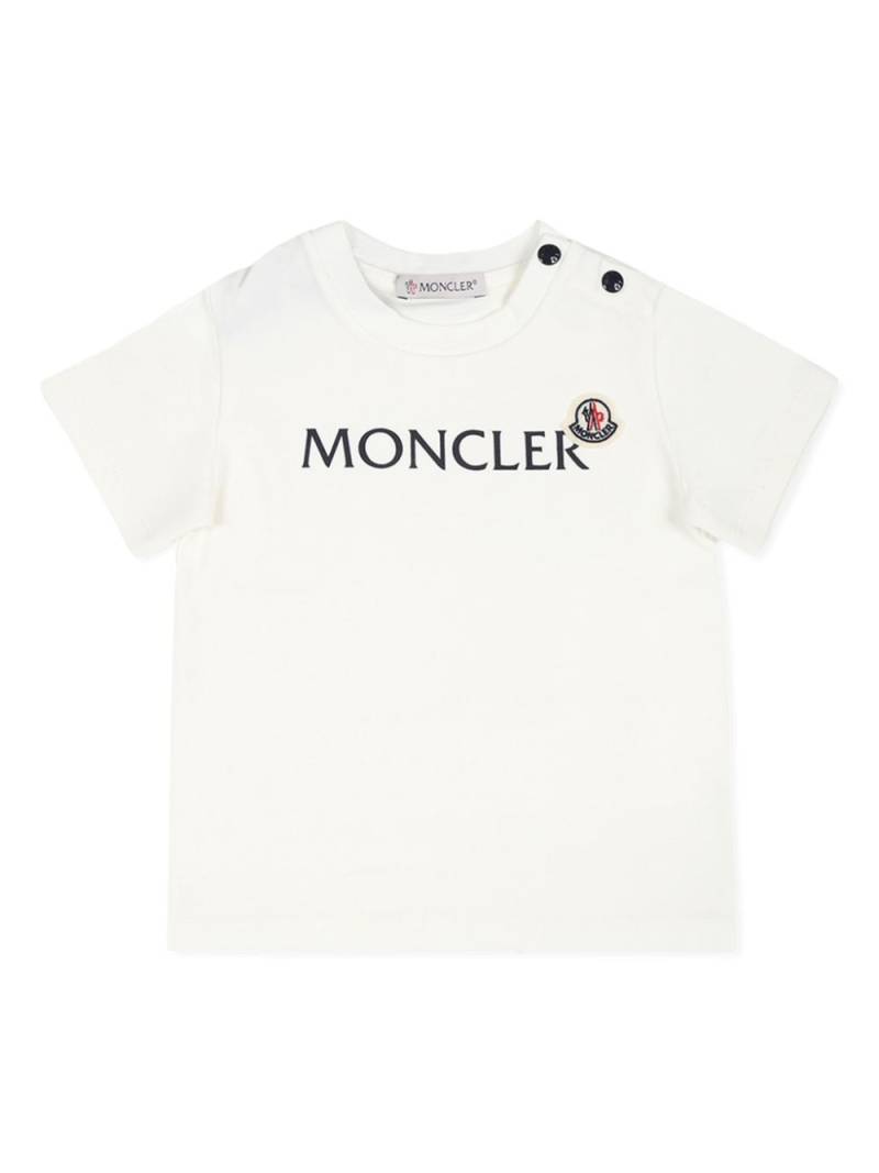 Moncler Enfant logo print t-shirt - White von Moncler Enfant