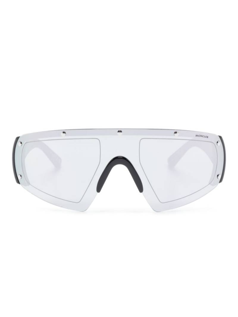 Moncler Eyewear shield-frame mirrored sunglasses - Black von Moncler Eyewear