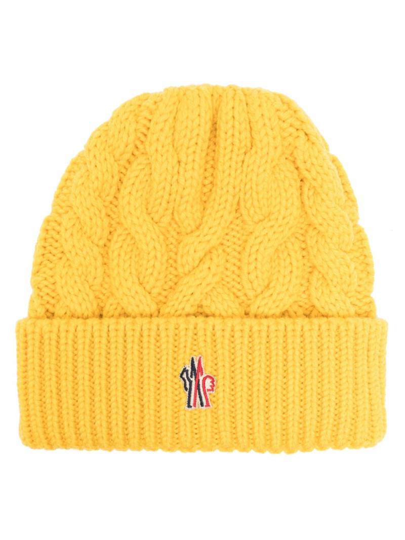 Moncler Grenoble logo-embroidered cable-knit beanie - Yellow von Moncler Grenoble