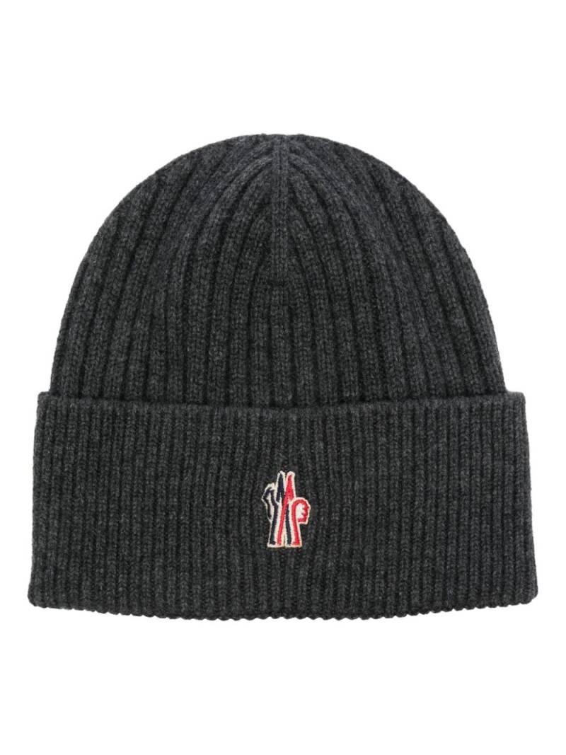 Moncler Grenoble ribbed-knit beanie hat - Grey von Moncler Grenoble