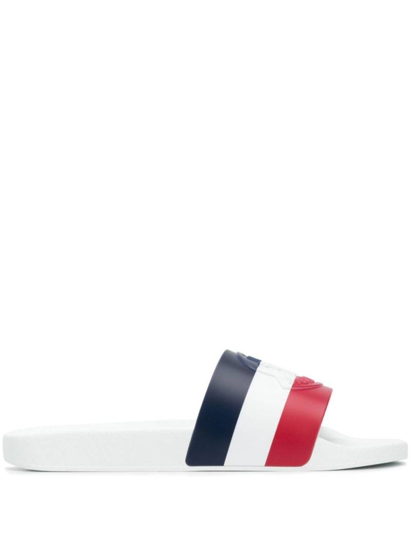 Moncler Basile embossed sliders - White von Moncler