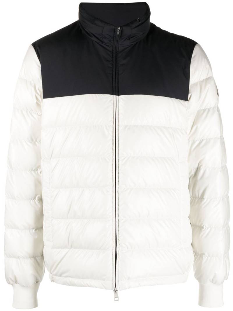 Moncler Coyers hooded down jacket - White von Moncler