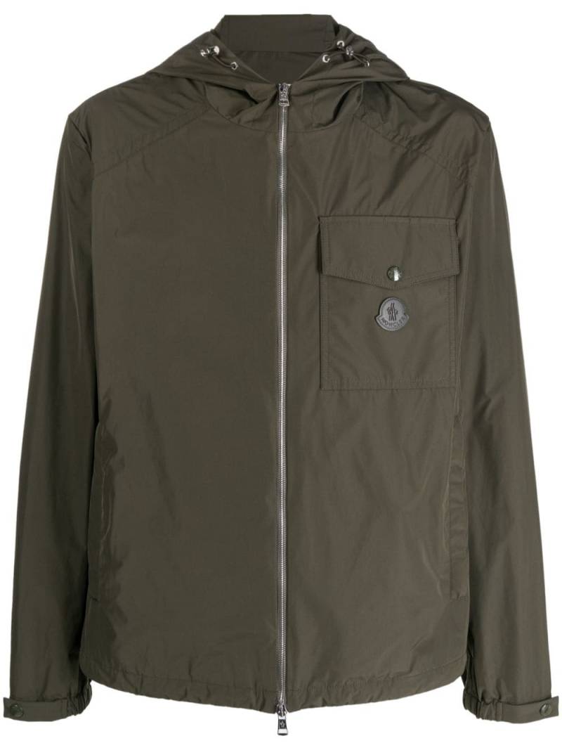 Moncler Fuyue logo-patch jacket - Green von Moncler