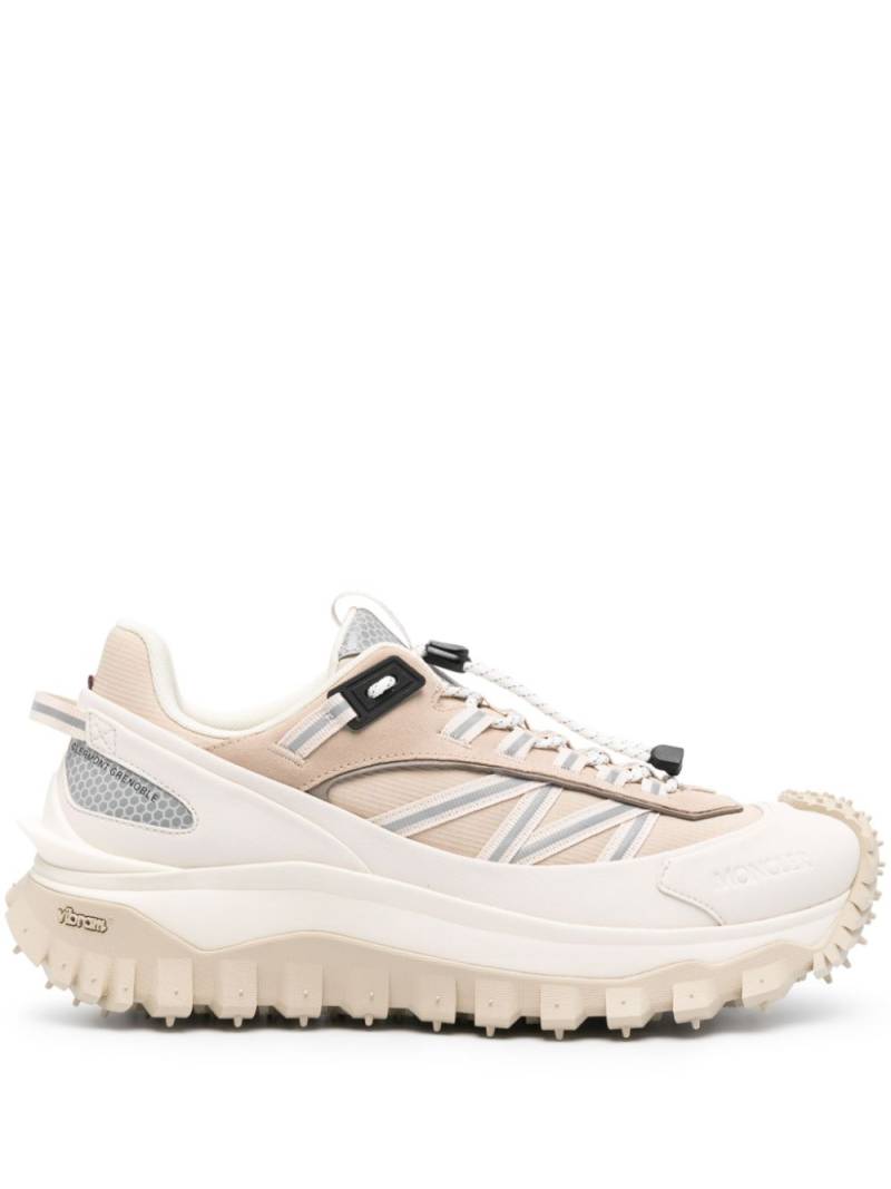 Moncler Trailgrip reflective-detail sneakers - Neutrals von Moncler