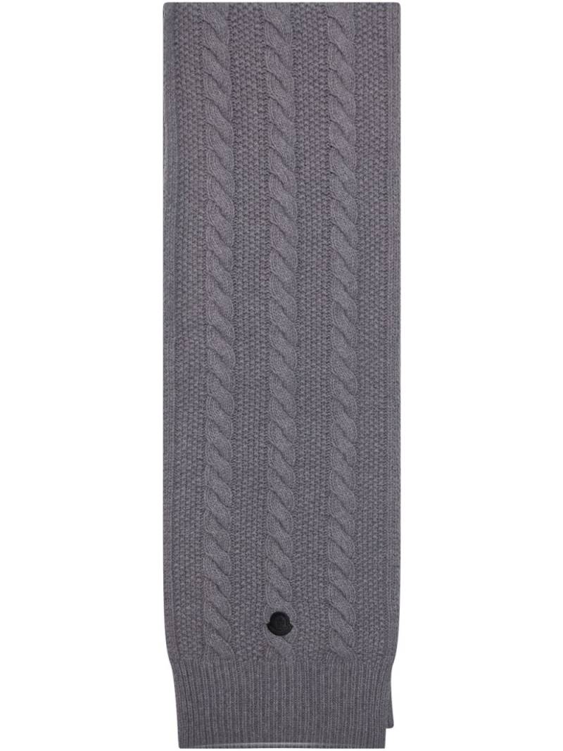 Moncler cable-knit scarf - Grey von Moncler