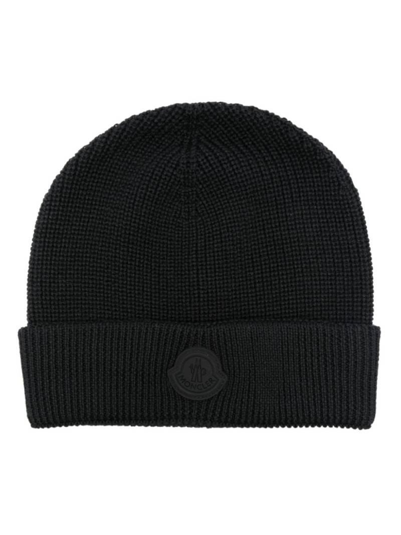 Moncler fisherman's-knit beanie - Black von Moncler