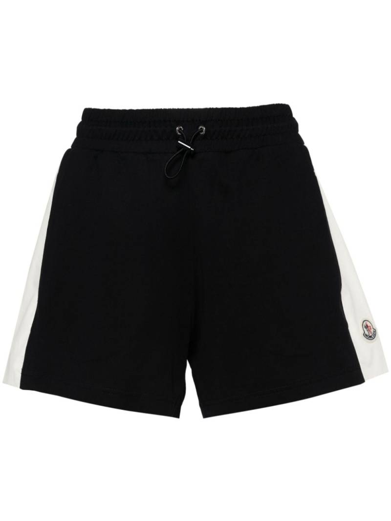 Moncler logo-appliqué striped shorts - Blue von Moncler