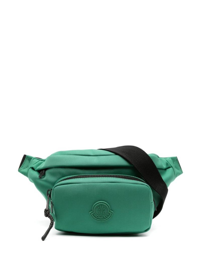 Moncler logo-patch belt bag - Green von Moncler