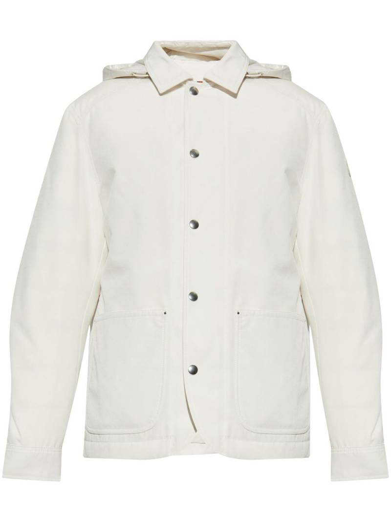 Moncler logo-patch padded jacket - White von Moncler