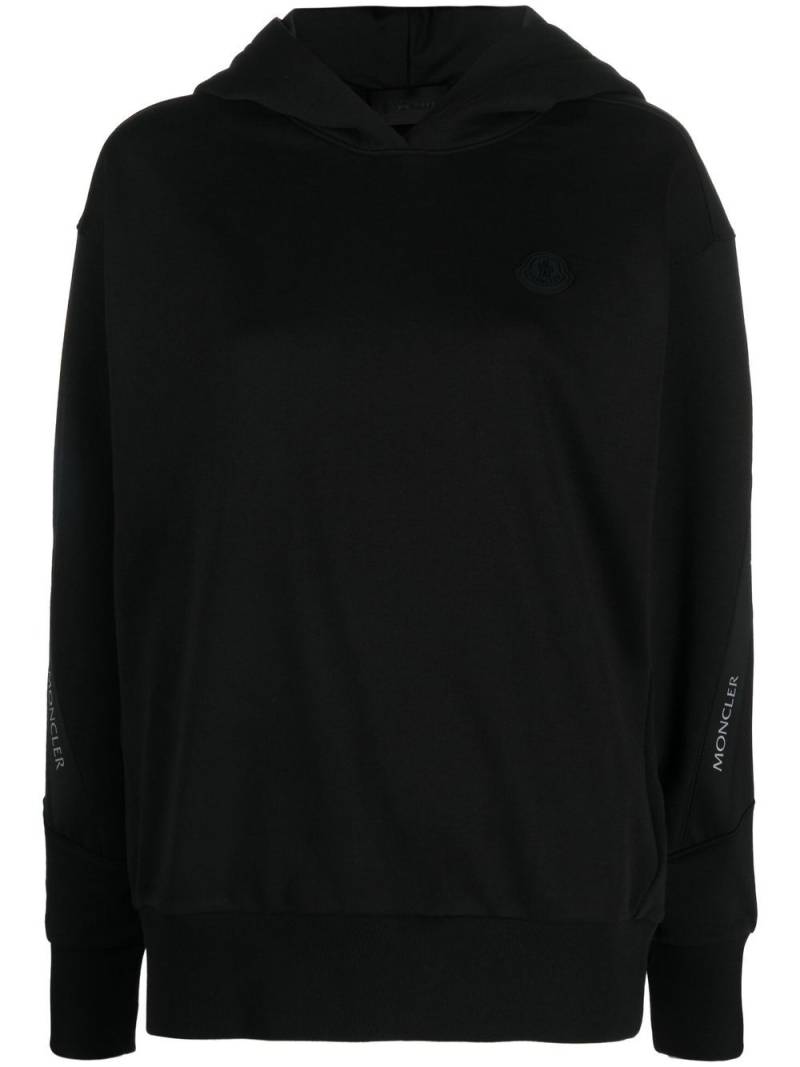 Moncler logo-tape detail hoodie - Black von Moncler