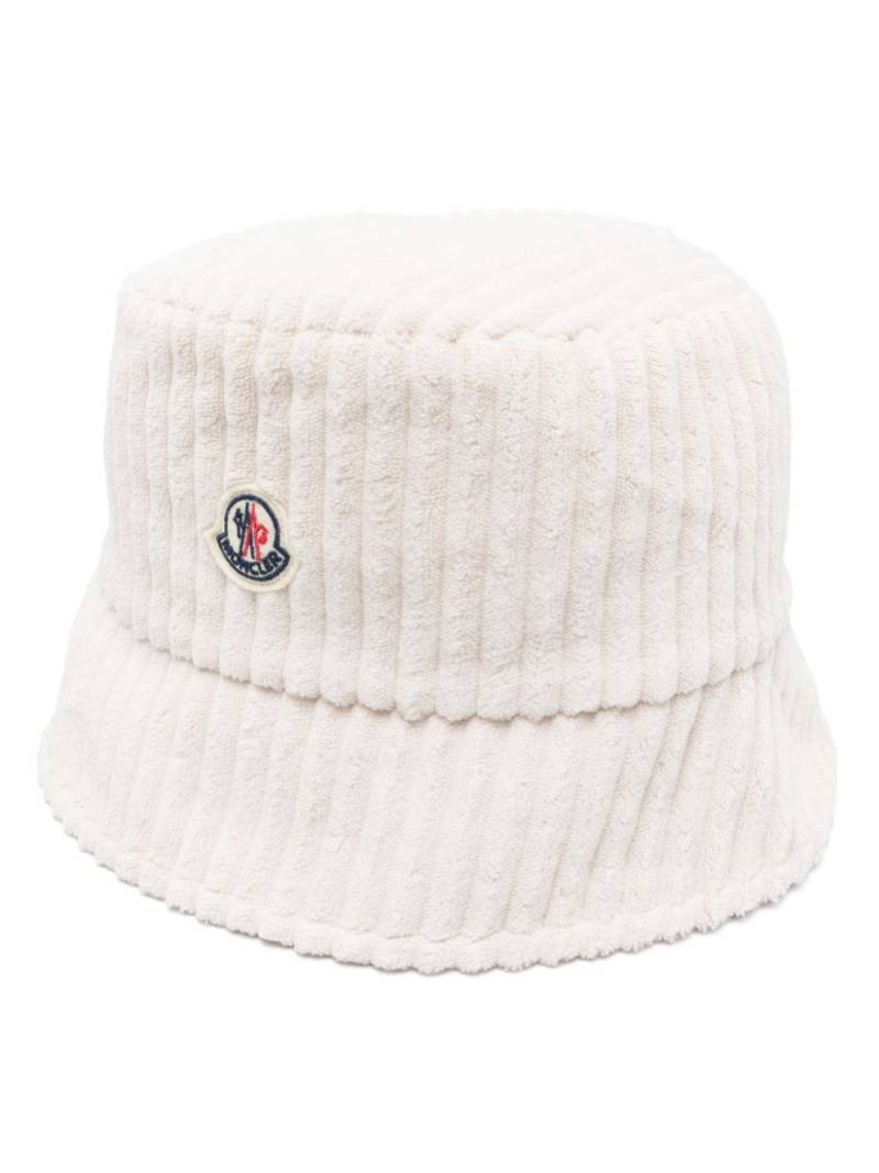 Moncler terry-cloth bucket hat - White von Moncler