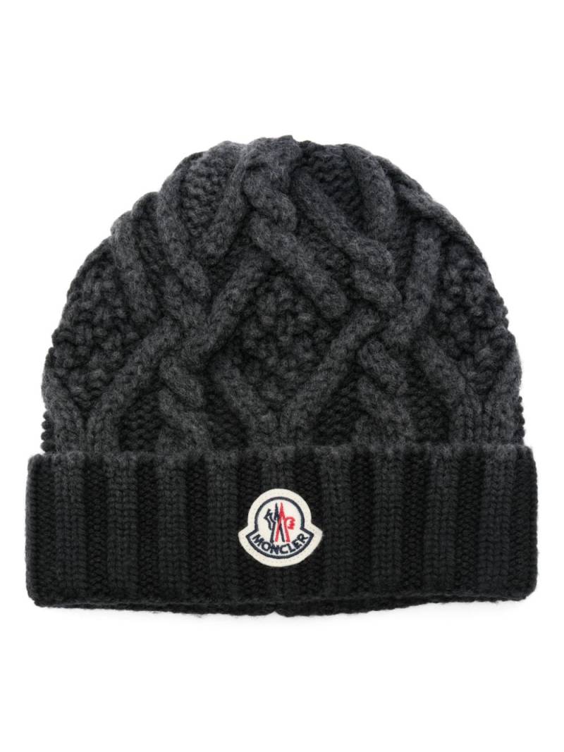 Moncler virgin wool beanie - Grey von Moncler