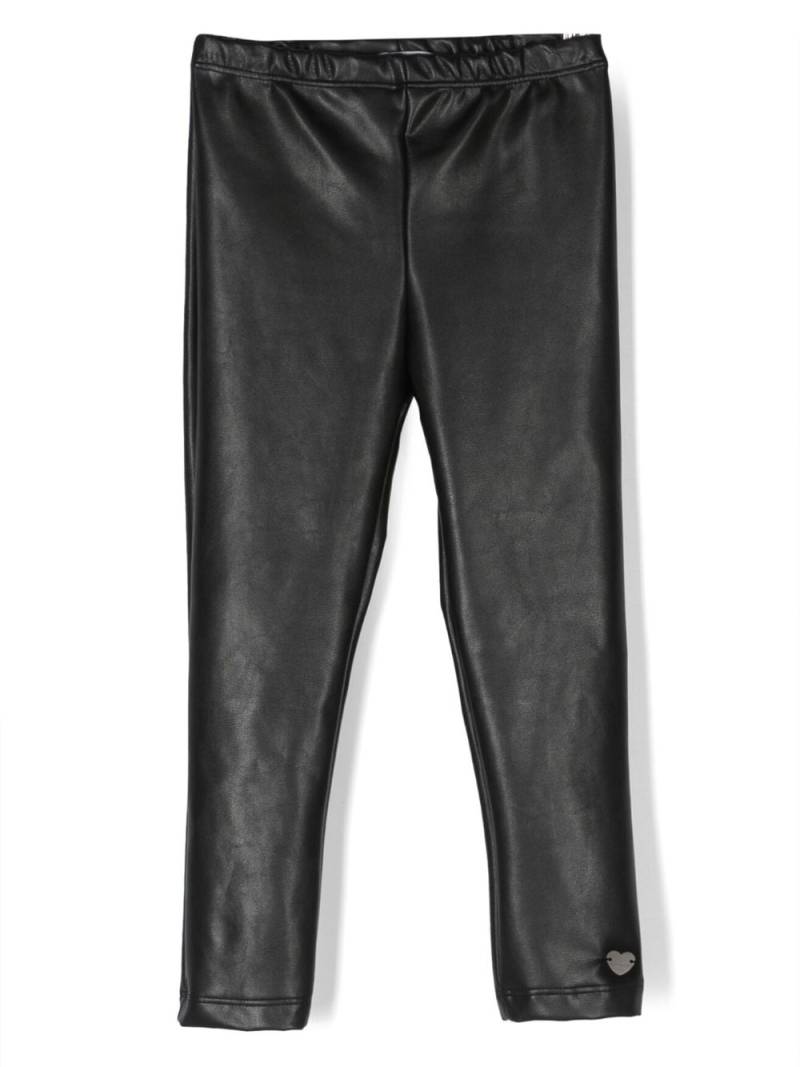 Monnalisa logo-plaque faux-leather trousers - Black von Monnalisa