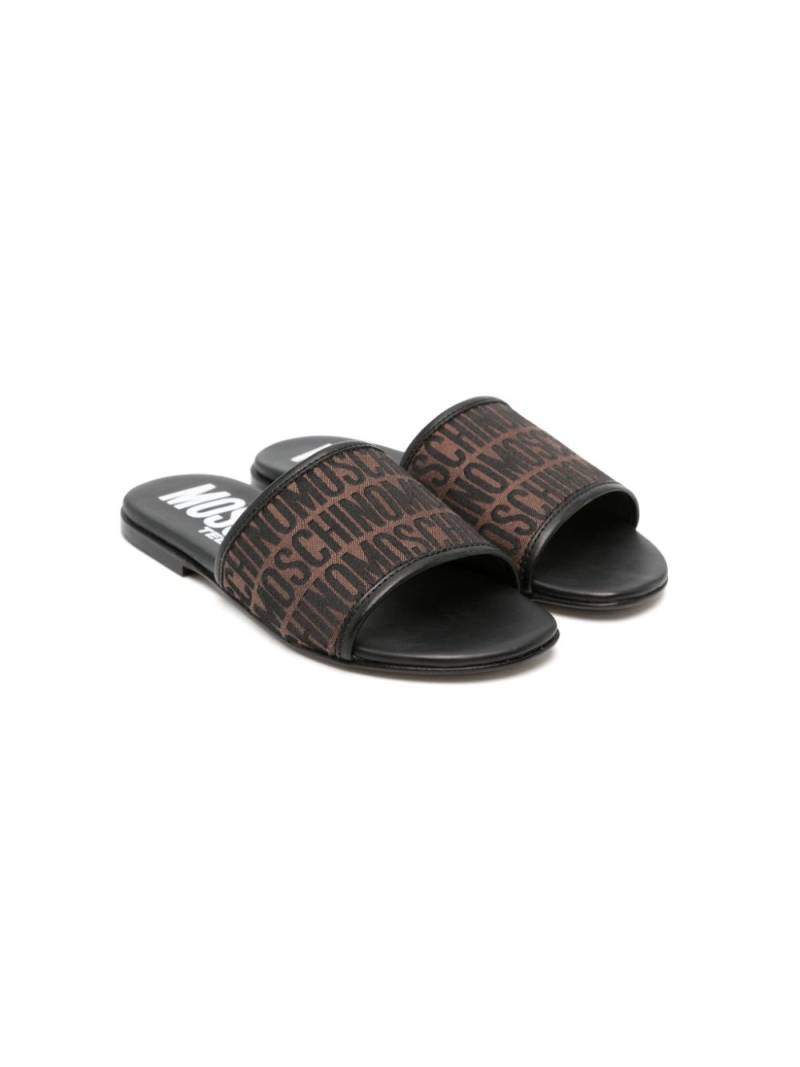 Moschino Kids monogram-jacquard slides - Brown von Moschino Kids