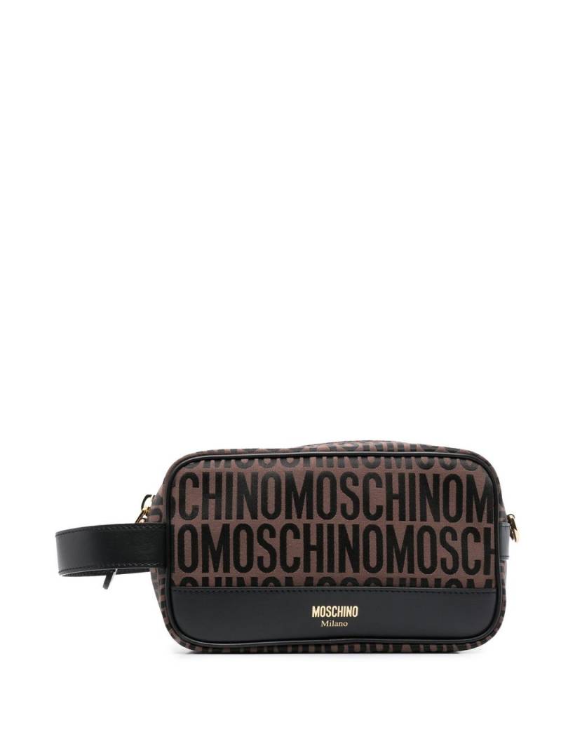 Moschino logo-jacquard motif makeup bag - Brown von Moschino