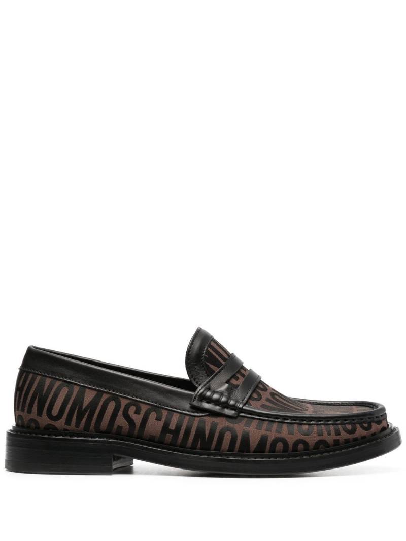 Moschino logo-print loafers - Brown von Moschino