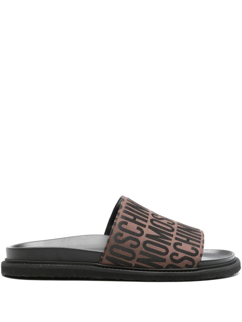 Moschino monogram-jacquard slides - Brown von Moschino