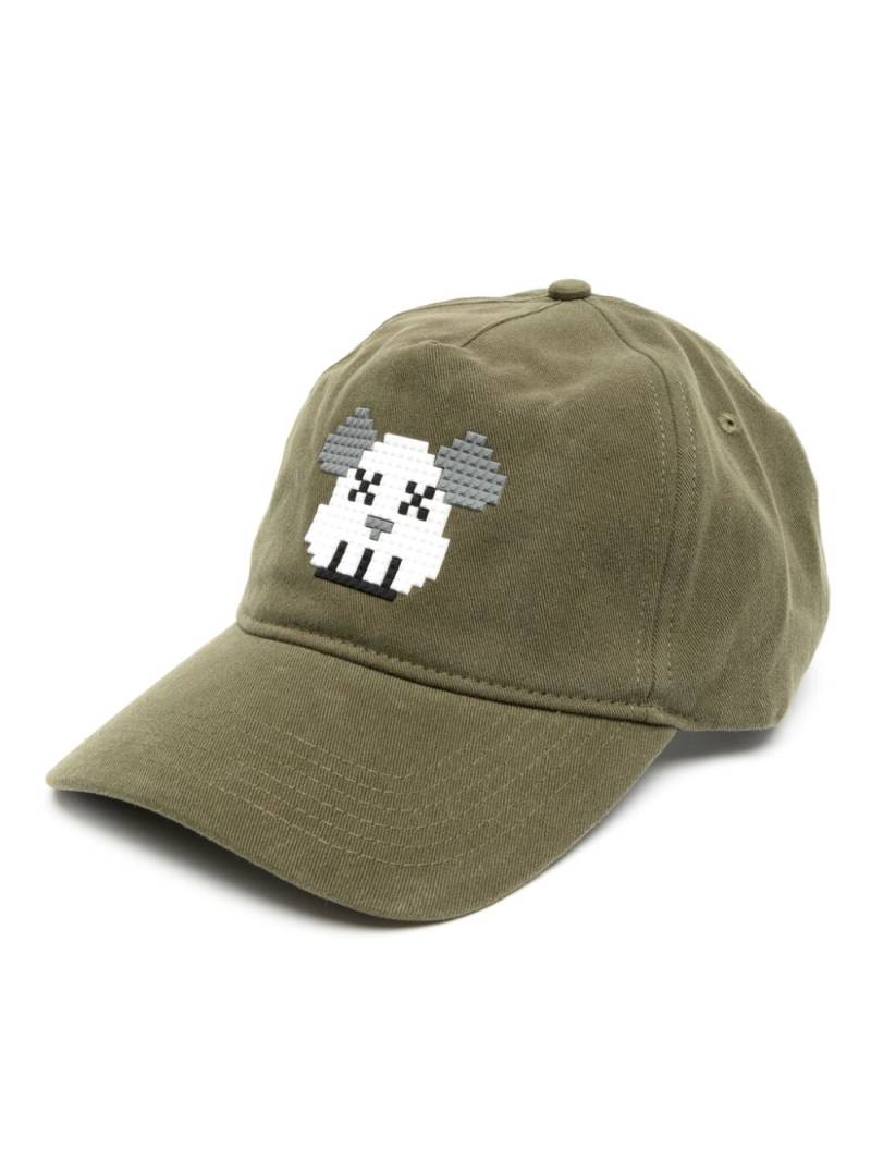 Mostly Heard Rarely Seen 8-Bit Bear twill baseball cap - Green von Mostly Heard Rarely Seen 8-Bit