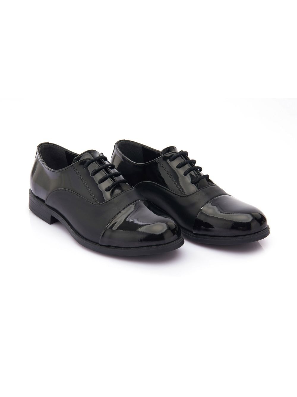 Moustache patent leather Oxford shoes - Black von Moustache