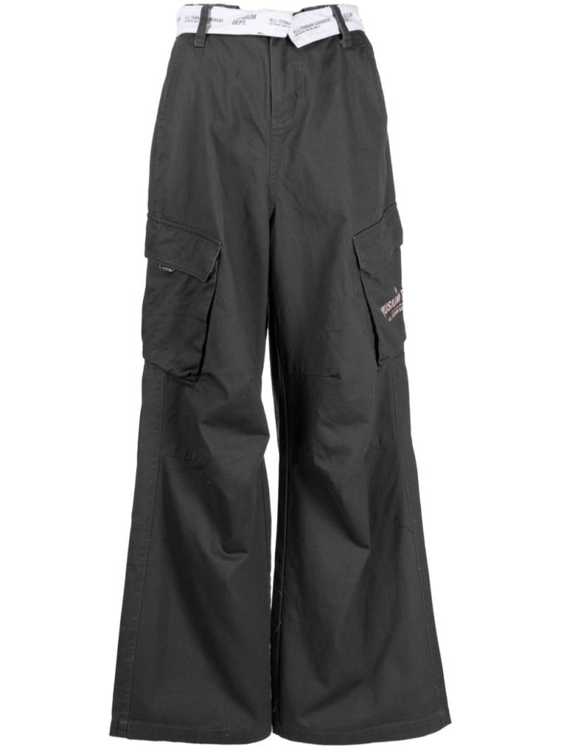 Musium Div. belted straight-leg trousers - Grey von Musium Div.