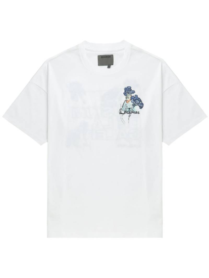 Musium Div. graphic-print cotton-blend T-shirt - White von Musium Div.