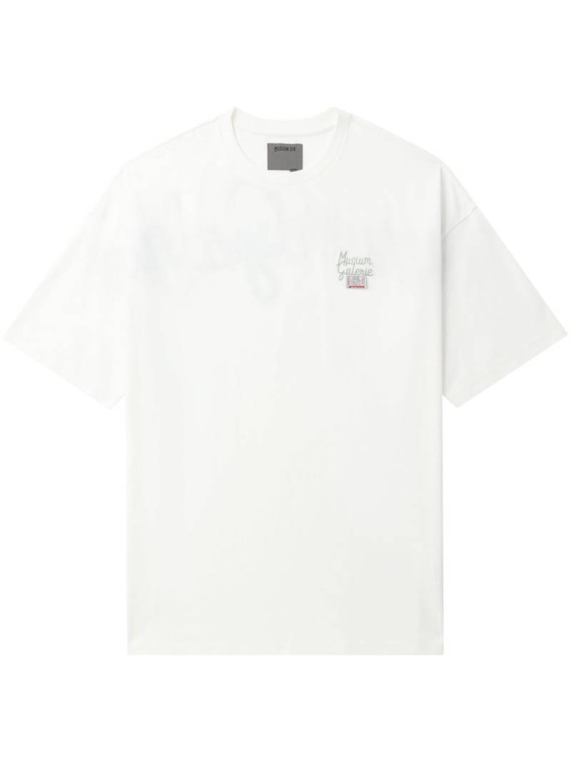 Musium Div. logo-embroidered cotton T-shirt - White von Musium Div.