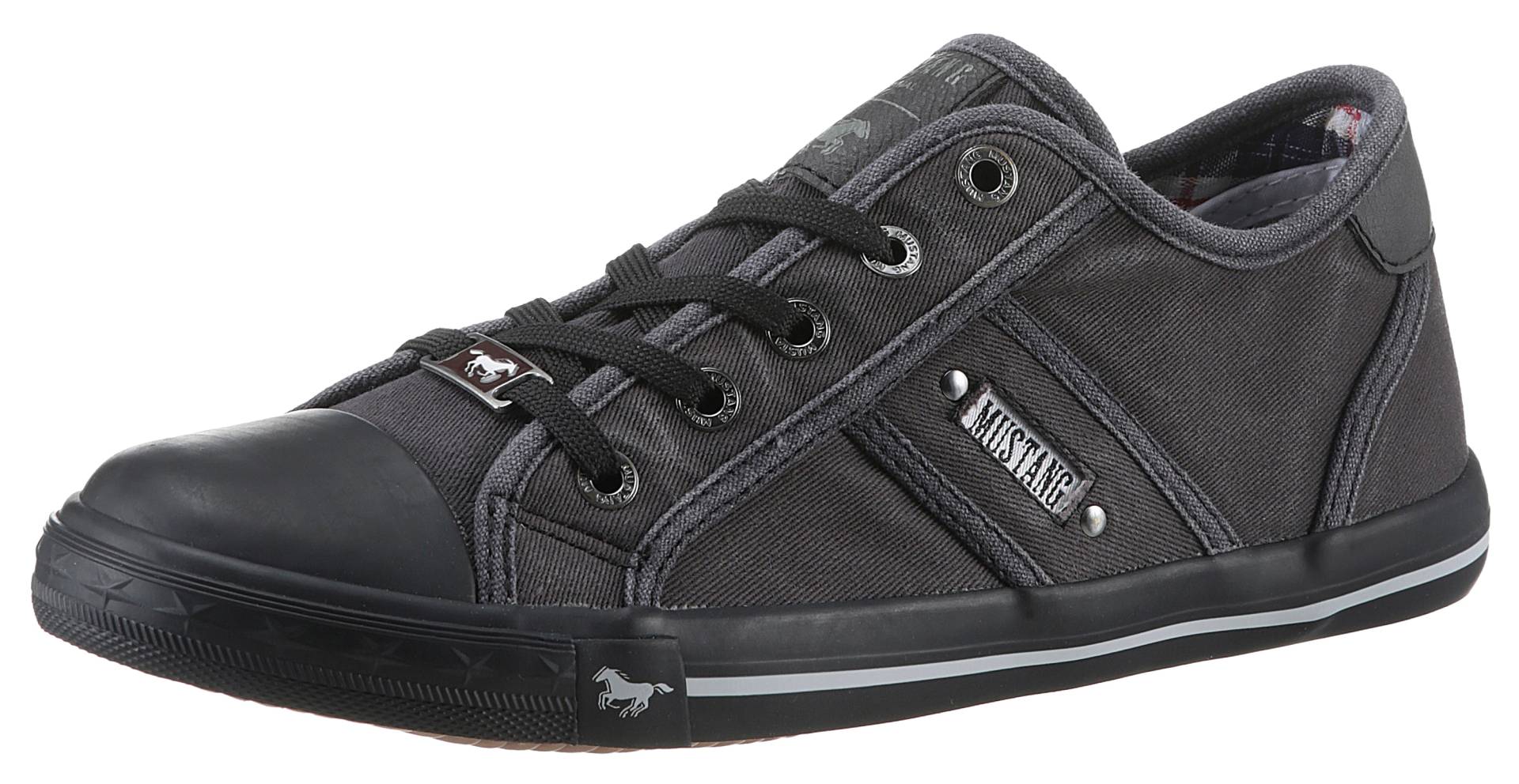 Mustang Shoes Sneaker, Freizeitschuh, Halbschuh, Schnürschuh mit Mustang Markenlabel von Mustang Shoes