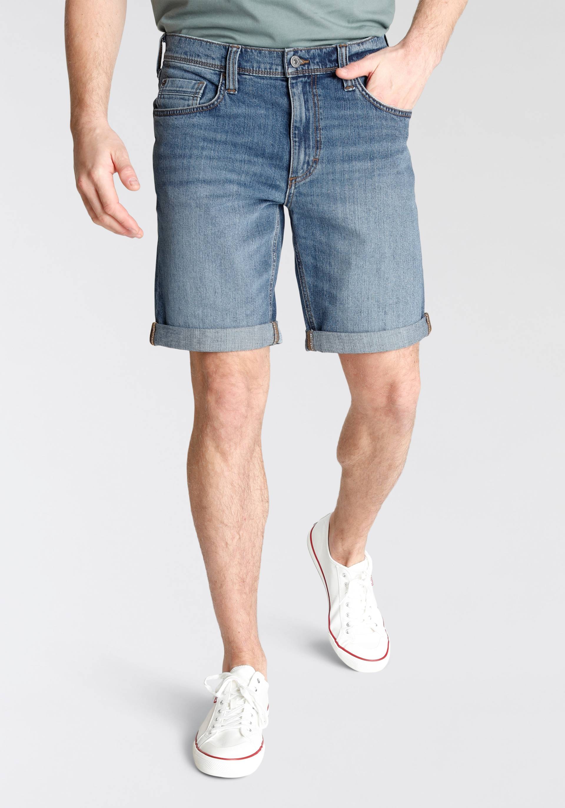 MUSTANG Jeansshorts »Washington«, krempelbar, mit leichter Waschung MUSTANG Jeansshorts »Washington«, krempelbar, mit leichter Waschung von Mustang